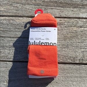 Lululemon Power Stride Crew Socks 3 Pack Size medium NWT